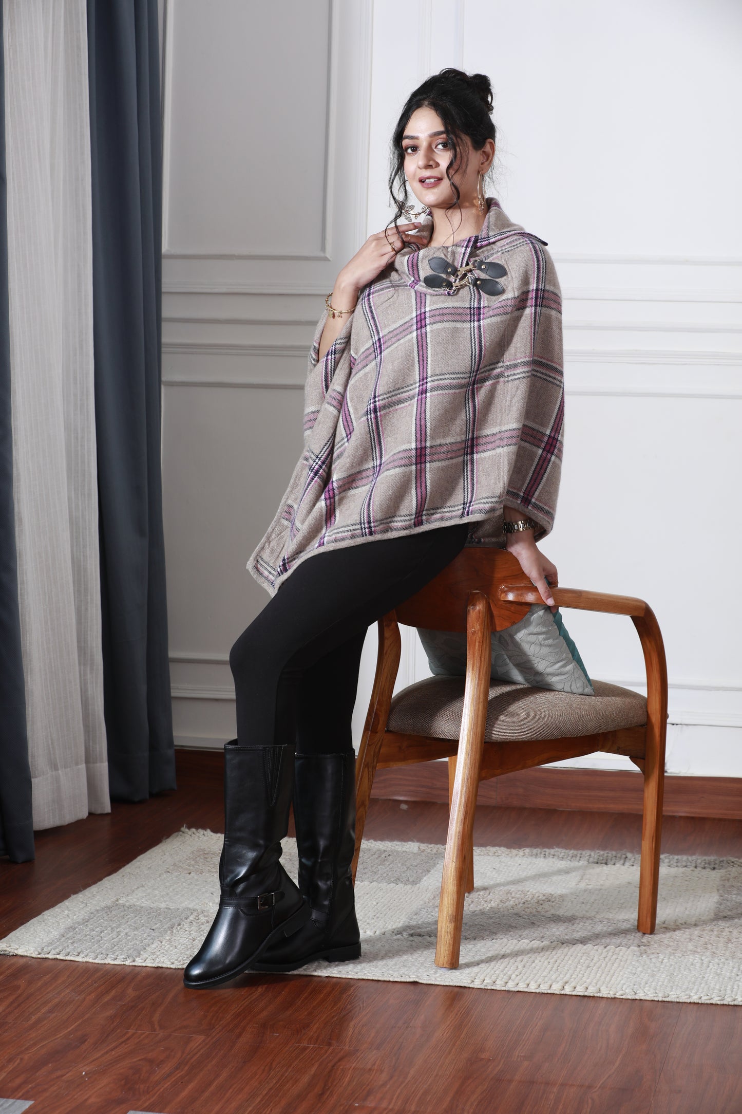 Misty Lattice Charm Poncho