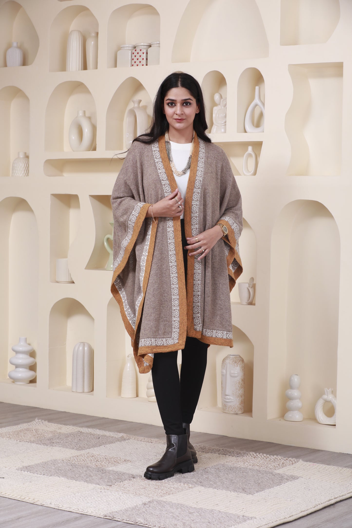 Sandstone Serenity Cape