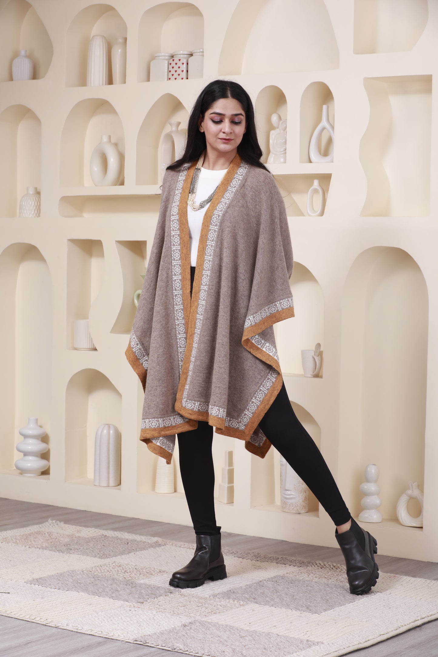 Sandstone Serenity Cape